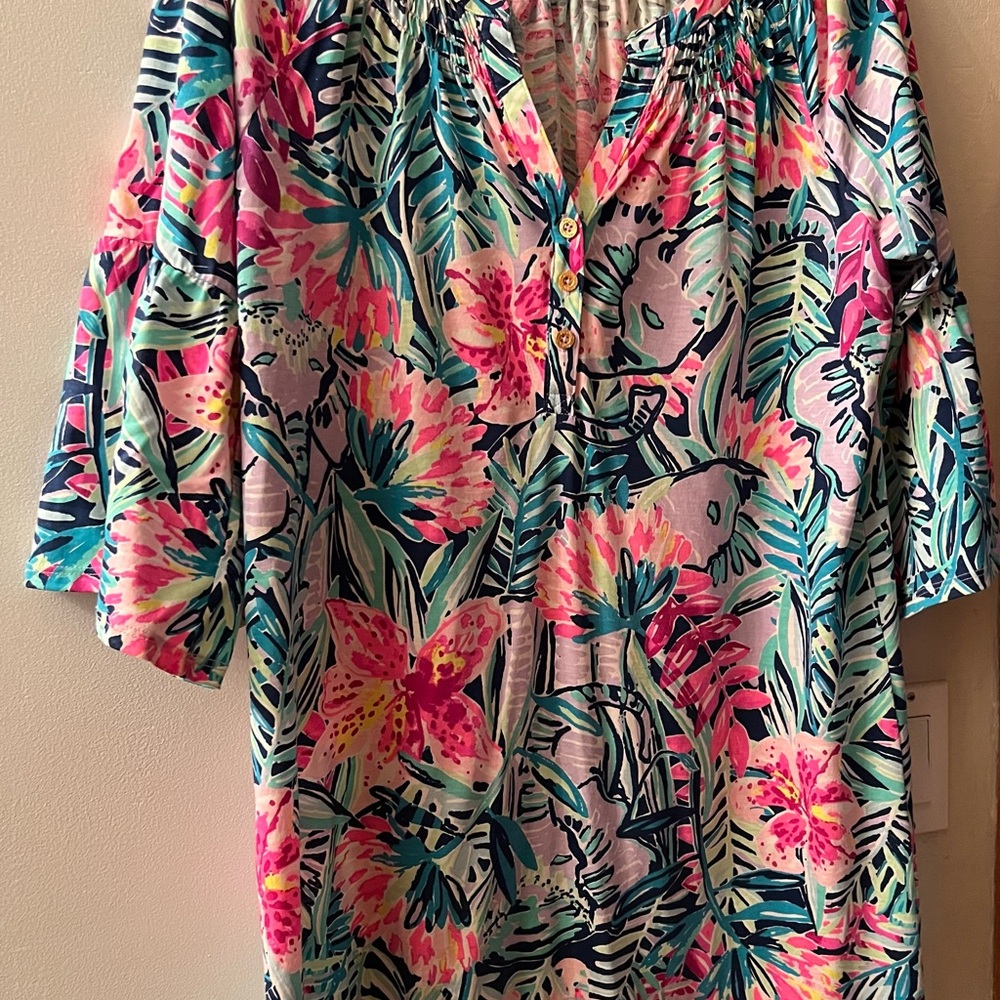 Lilly Pulitzer Floral Women’s Dress. Pet & smoke free. EUC
